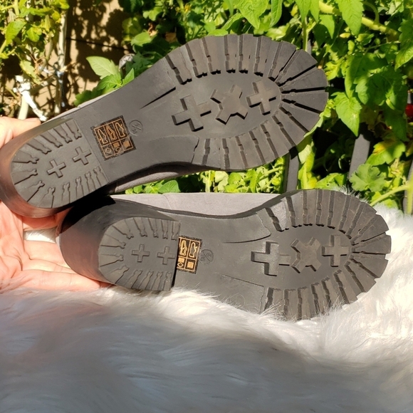 London Rebel Chelsea Platform Ankle Boots In Gray - Picture 10 of 11